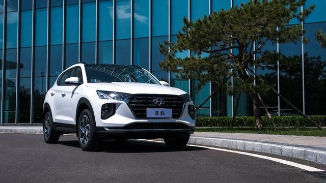 看着更顺眼了！第四代途胜2020款静态实拍|新车