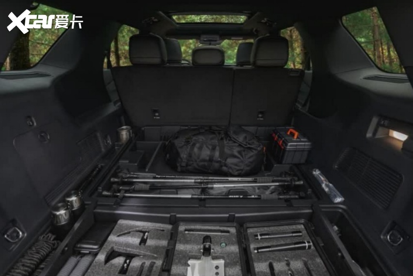 售36.98万元/5座/2.3T动力，福特探险者昆仑穿越版上市