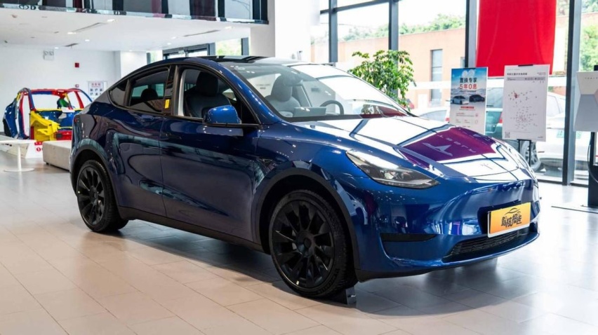 全新问界M5与特斯拉Model Y，谁将引领电动SUV新潮流？