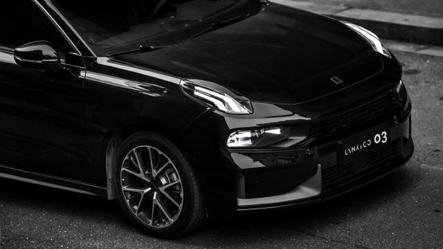 国产合资性能车对比，领克02 Hatchback与高尔夫GTI，谁更胜