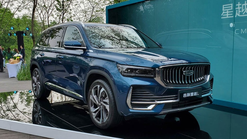 轴距超汉兰达/标配沃尔沃2.0T，解析吉利全新旗舰SUV