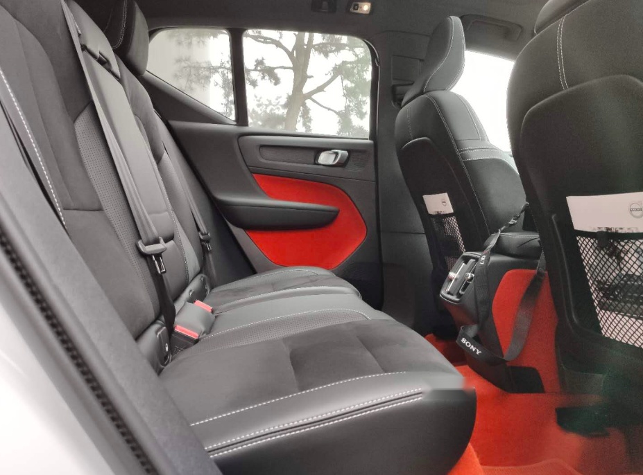 试XC40 T5：忘记350牛米和8AT，我只想做格调的舔狗