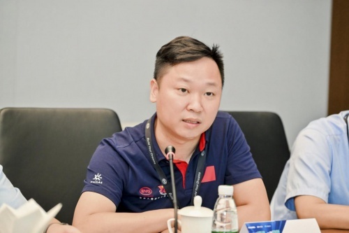 混动和纯电双驱动！比亚迪用技术创新助中国新能源汽车向上发展