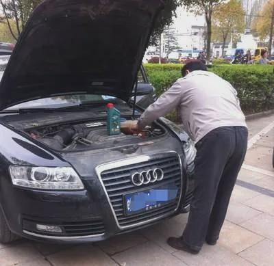 烧机油是哪些问题导致的？教你几招免得被4S店套路