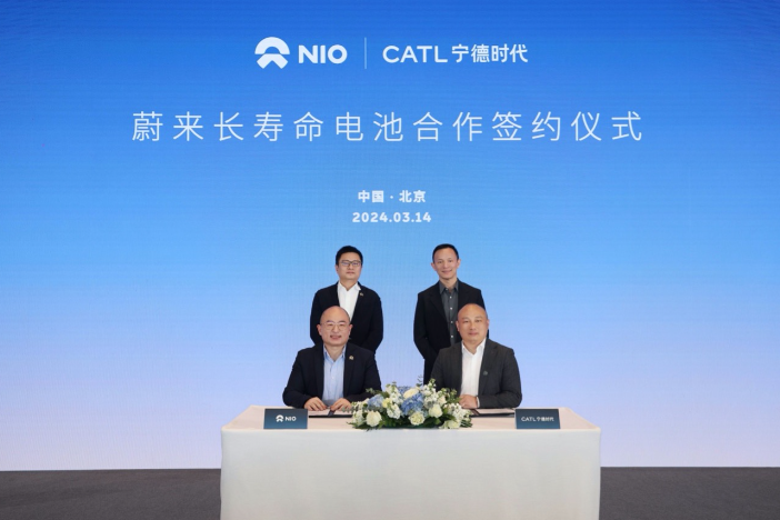 事实证明价格战没谁玩的过蔚来