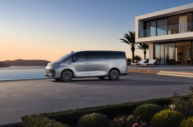 “AI全场景家庭旗舰MPV”吉利银河V900正式上市