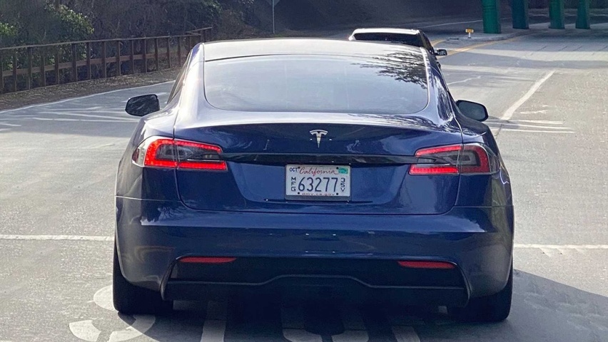 model-s-plaid-prototype (1).jpg