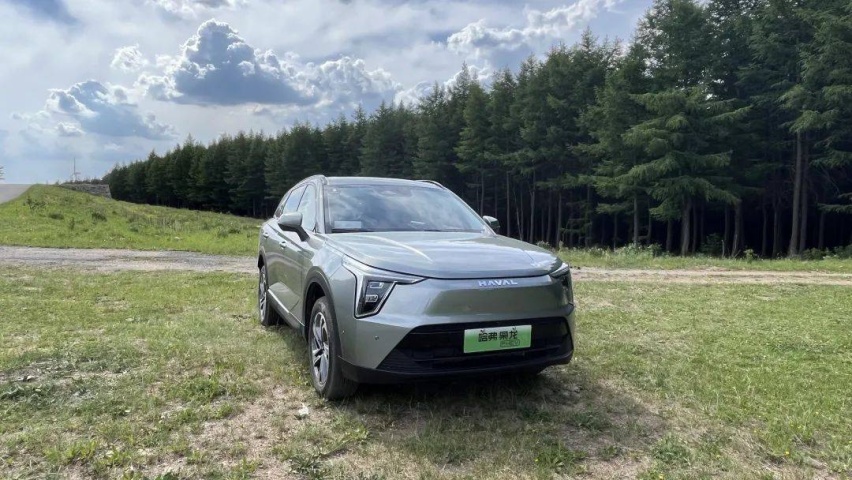 小姐姐试驾哈弗枭龙PHEV，性价比真的这么高吗？