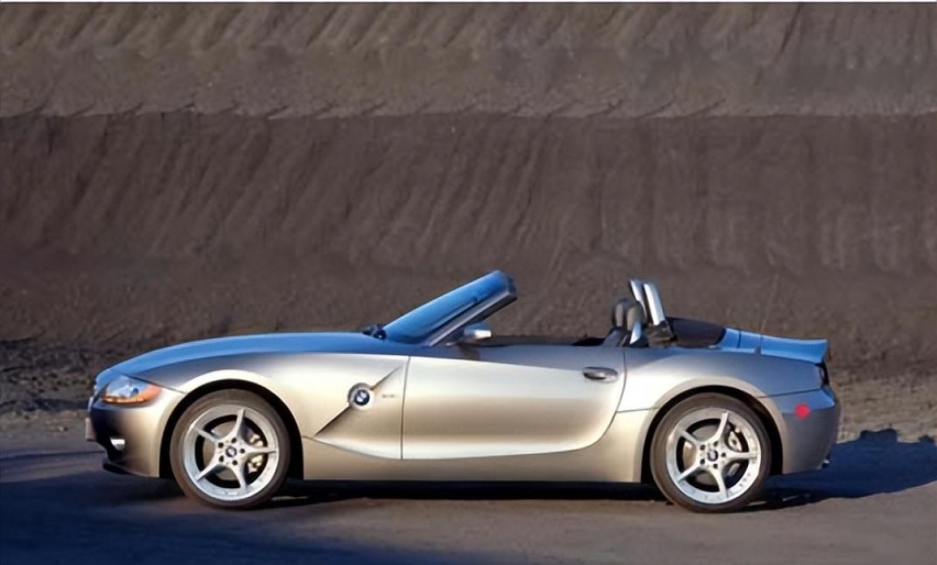 全新 BMW Z4 亮相,传承赛道基因,网友:停产前的倔强