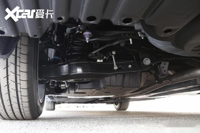 雷克萨斯es200不愧是平民豪车30万出头的价格