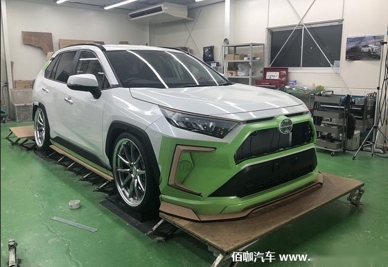 Kuhl Racing改装丰田RAV4.png