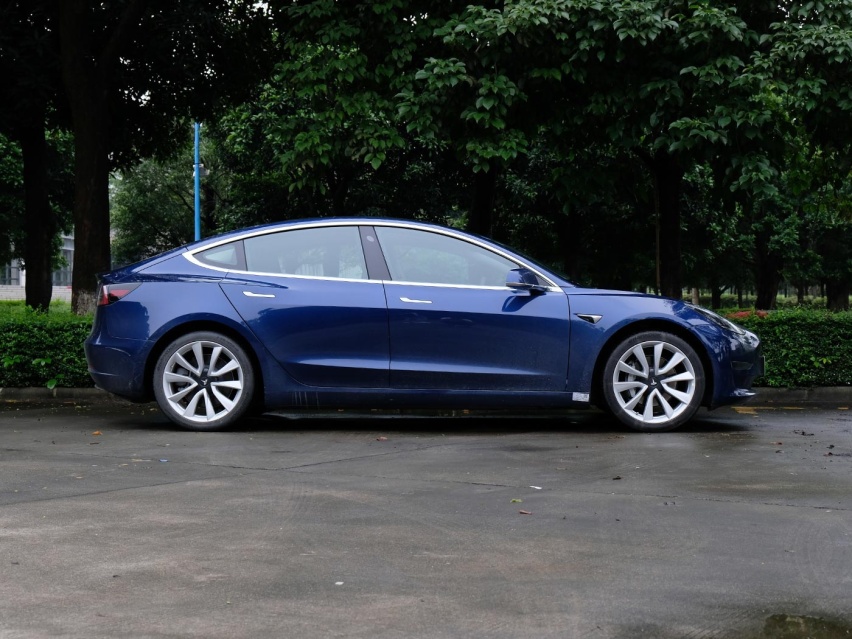2.0T+8AT的豪车不到24万起，4月这几款上市新车必看