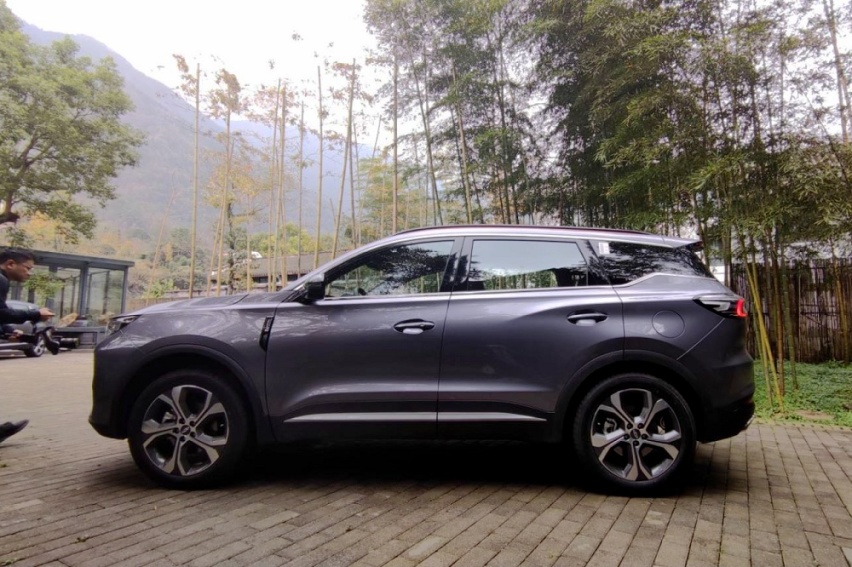 10万级最值得买的国产SUV？试驾全新瑞虎7 PLUS，真有吹的那么好