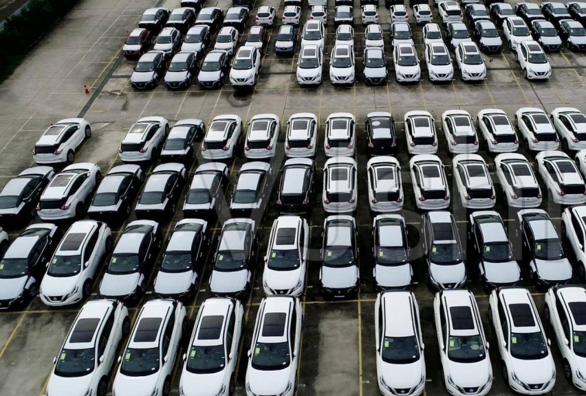 终于等来白菜价买燃油车？7月1日起不符国六b的汽车都得砸手里