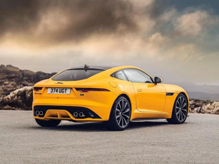搭5.0T V8，3.7秒破百，捷豹F-Type R性能版