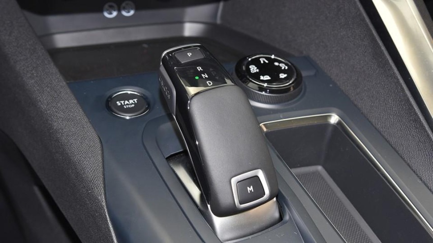 全系1.8T，都有七座，标致5008比汉兰达2.0T养车更便宜？
