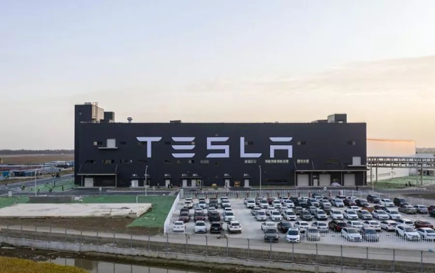 国产特斯拉Model 3开始交付