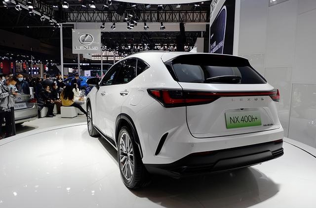 雷克萨斯首款插混车型NX400h+登台，全新NX重庆上市
