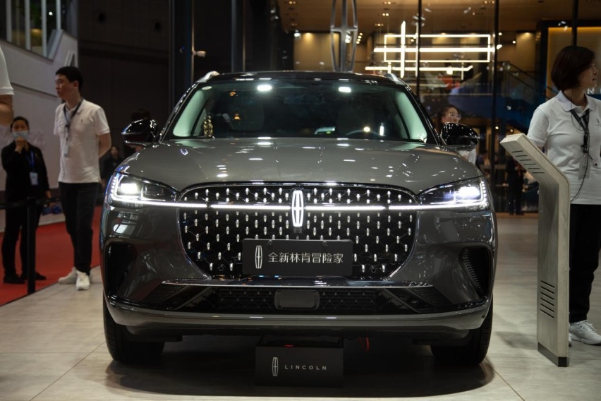 30万级豪华SUV，谁的豪华感更胜一筹