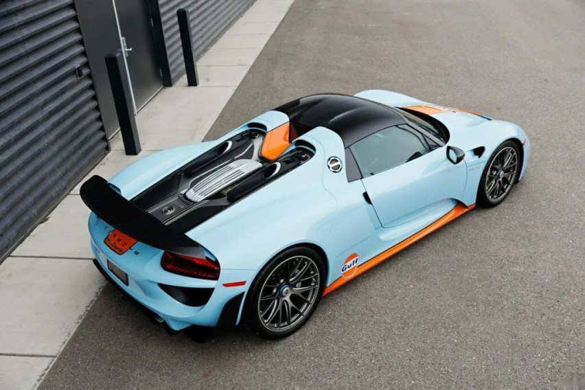 仅有2台的特别定制Gulf版保时捷918 Spyder