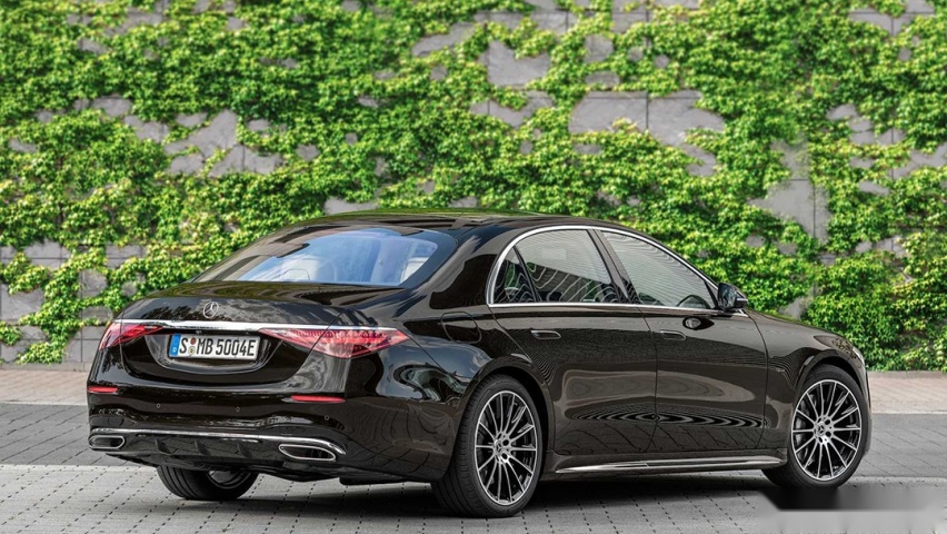 2021-mercedes-benz-s580e-plug-in (1).jpg
