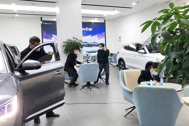 探店：看脸还是更在乎实用，车主们为什么选宋PLUS DM-i？