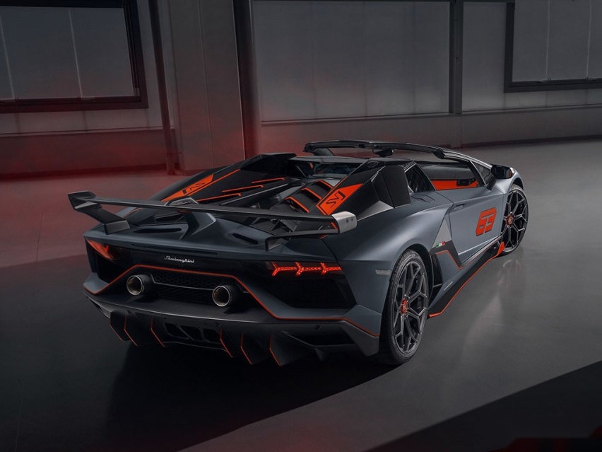 全球只有63辆，野兽来了，兰博基尼Aventador SVJ