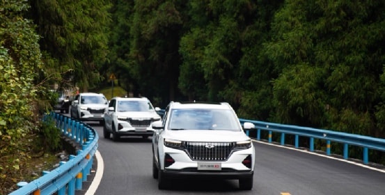 试驾北汽瑞翔X5：空间、配置值得称赞，动态感受超预期