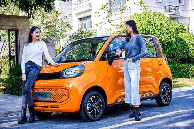 想买微型电动车，宏光MINI EV是唯一选项？或许你没看过它
