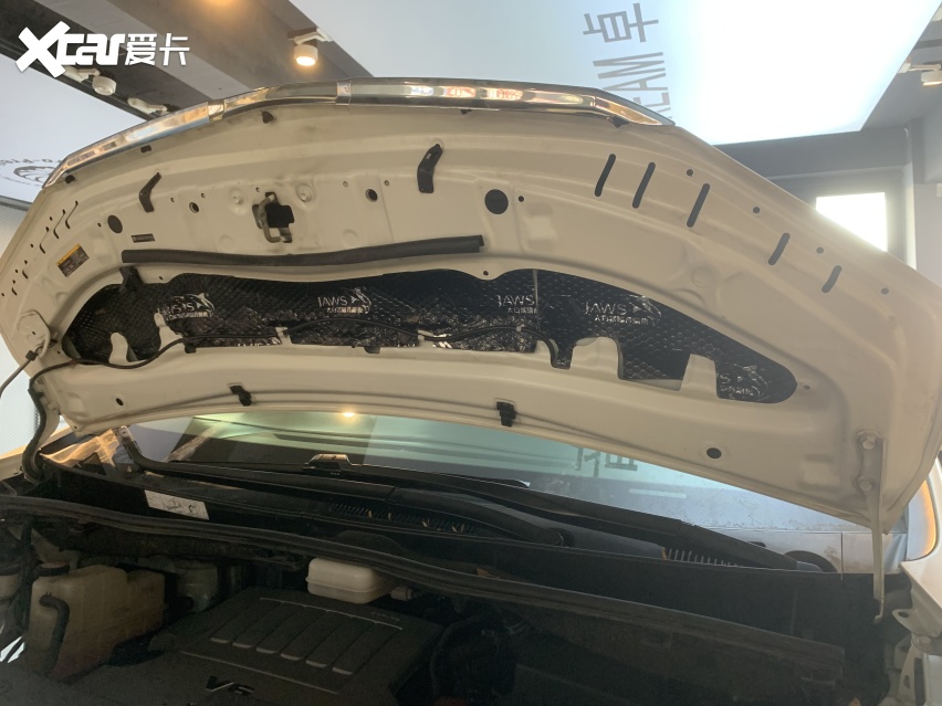 东营浩声丰田埃尔法汽车隔音改装大白鲨 针对隔音施工全搞定