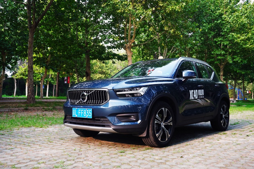 安全、科技、北欧风的精致青年SUV，试驾体验沃尔沃XC40