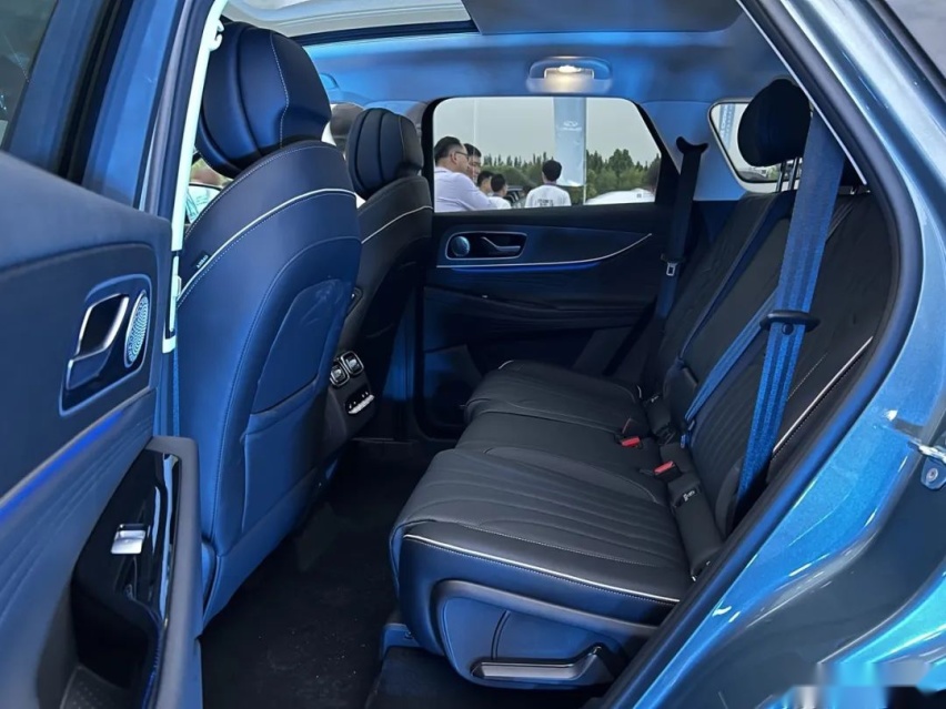 15万多能买中型SUV，平替合资品牌！瑞虎9该怎么选？