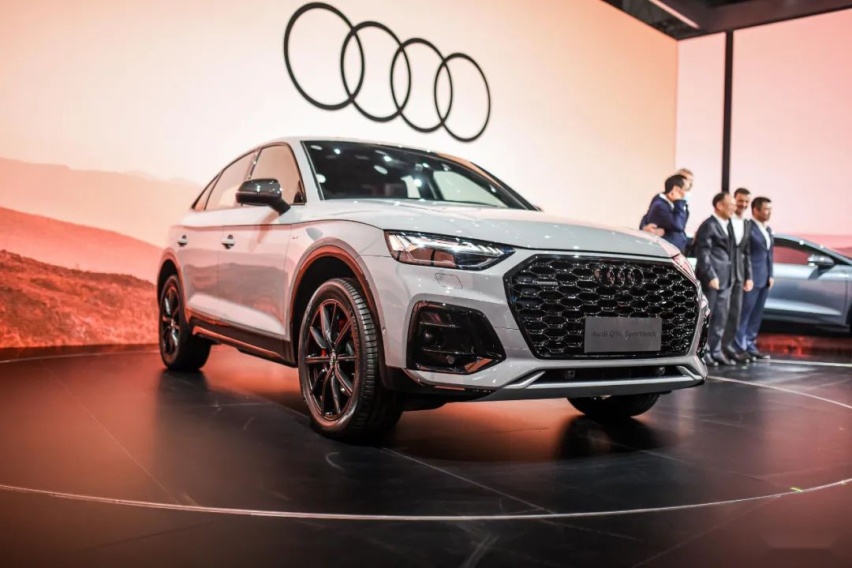 黑标奥迪，帅的一批！全新Q5L Sportback全球首发