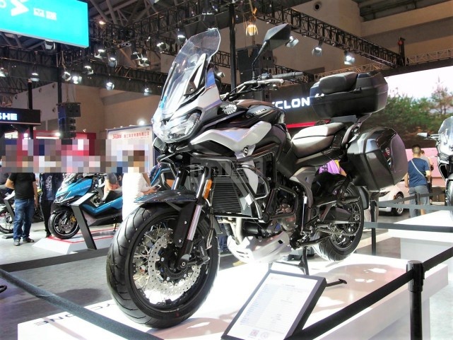 赛科龙RX6上市 售价4.88/5.38万 网友：宗申飘了！