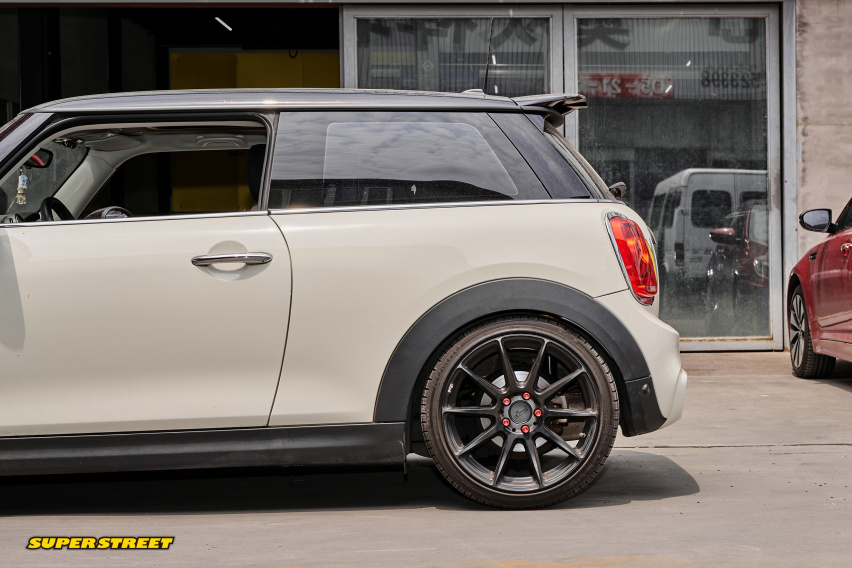享受驾驶乐趣 MINI F56改装KWSC街道舒适版绞牙避震
