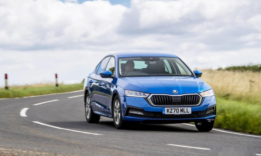 斯柯达推出Octavia 轻混动力新车,本月底英国发售