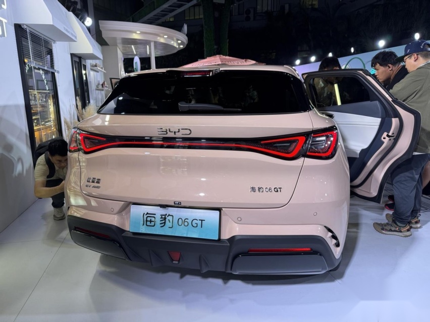 【新车】新能源时代年轻人的第一台GT 比亚迪海豹 06GT