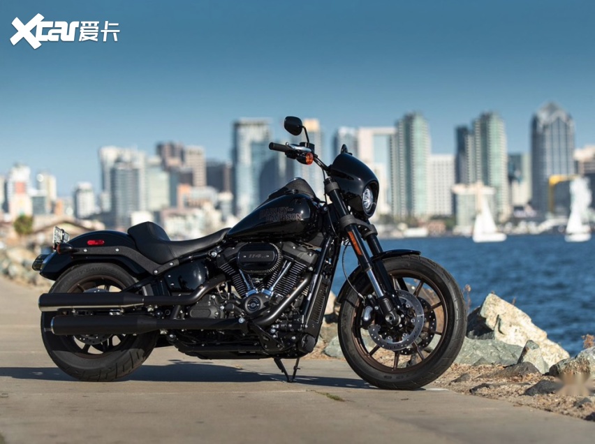 超大排量复古摩托哈雷推2020款lowriders摩托
