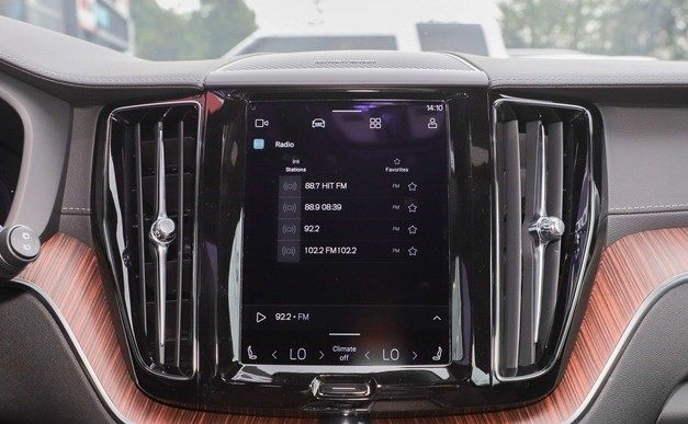 别看BBA了！ 沃尔沃XC60只要37.39万元起 全系配混动