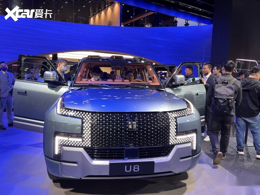 "华为联盟"组队出击,国产百万豪车炸场……广州车展成明年车市风向标