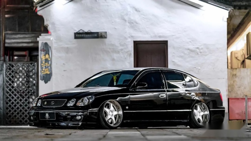 雷克萨斯GS300变身成