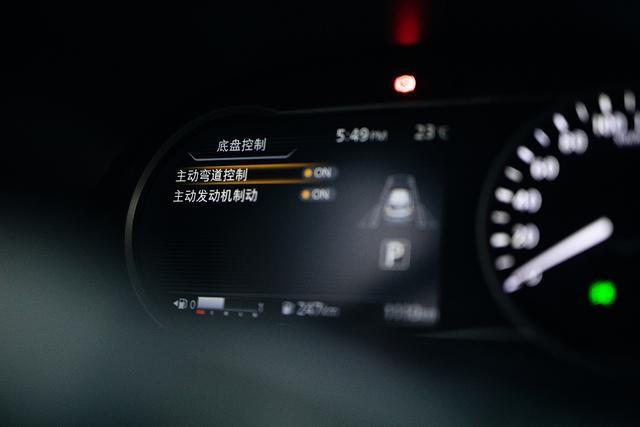 90后新青年首选，10万元合资小型SUV谁更配？