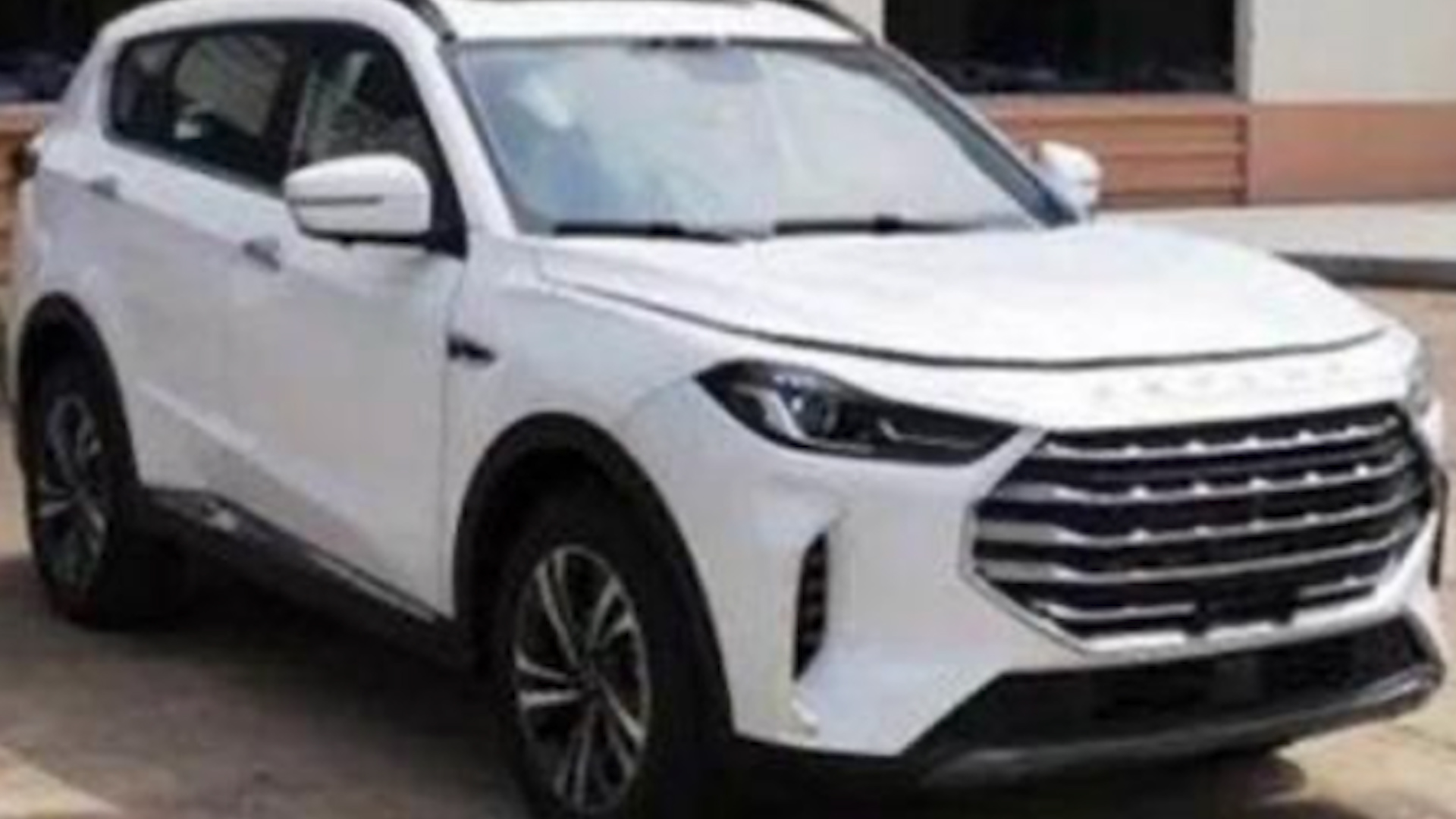 �¿��;X70��1.6T�l�әC ��������܇չ��ʽ����