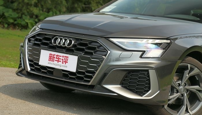 奔驰A级/宝马1系/奥迪A3，谁是年轻人的第一辆豪车?