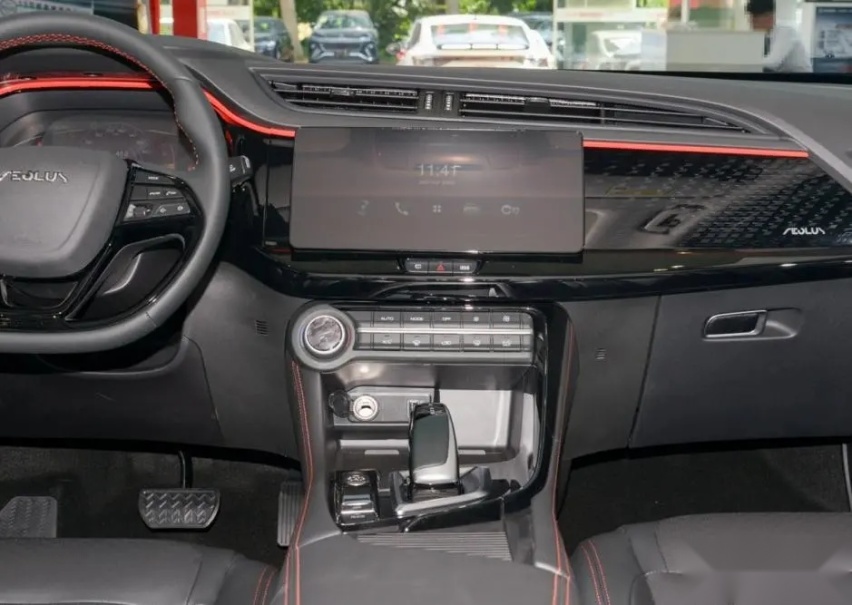 1.5T、6.6L油耗的国产SUV，风神AX7马赫版能否脱颖而出？