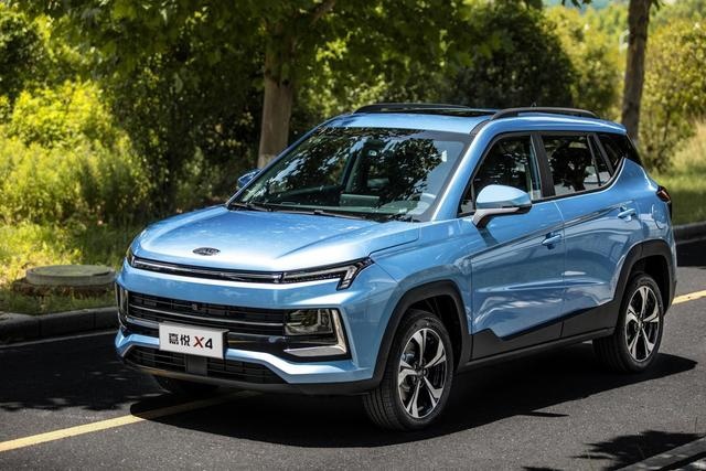 智炫精品SUV 嘉悦X4上市，6.28万起，与江淮大众共线产