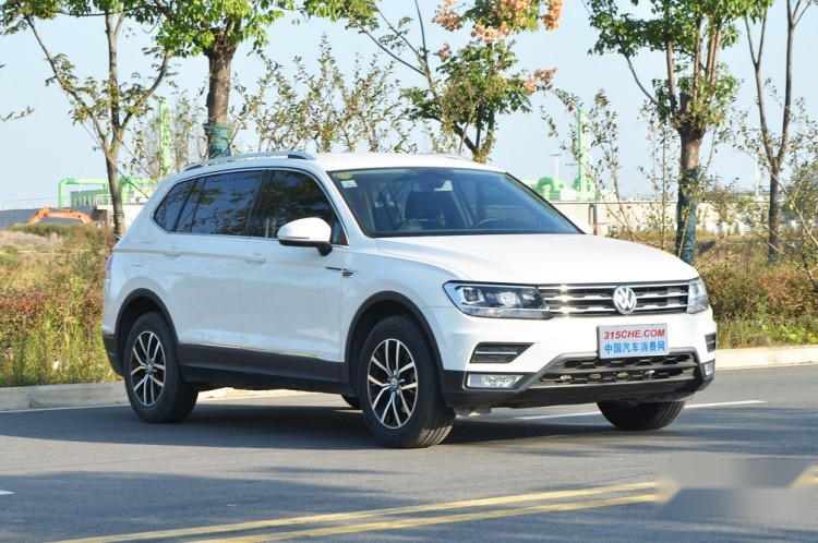 还在纠结三缸奇骏该不该买？20万级SUV，它们才是最合适的选择！
