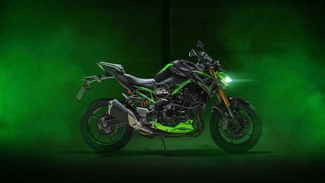 川崎Z900SE正式发布 配备Brembo卡钳、Ohlins减震