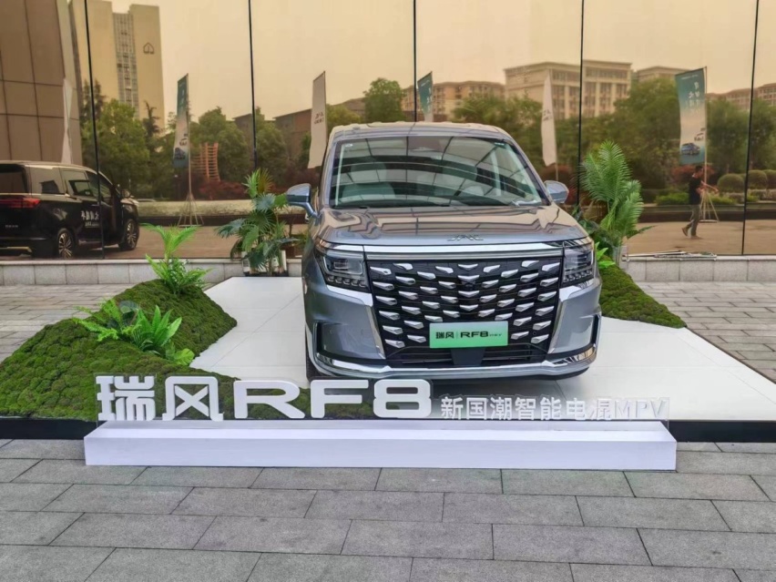 想要买长续航、低油耗车？北京车展不容错过的几款插混车型