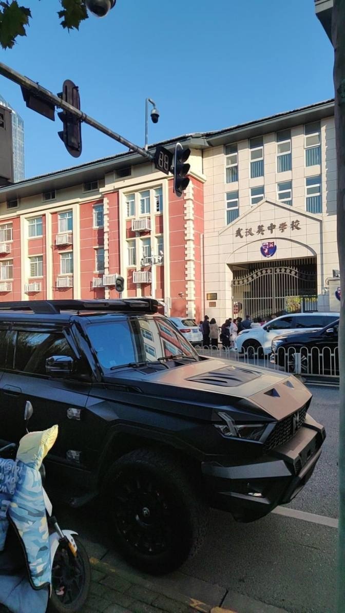 数百台猛士917整装待发，正加速发往全国各地！
